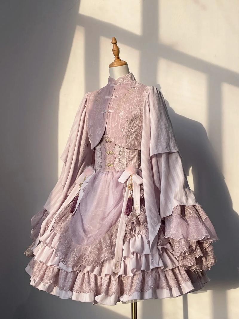 LO服设计,时尚与文化的完美融合 LO服设计,时尚与文化的完美融合 网站开发