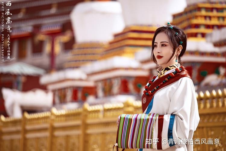 探寻青海服饰之美,传统与现代的完美融合 探寻青海服饰之美,传统与现代的完美融合 百度算法